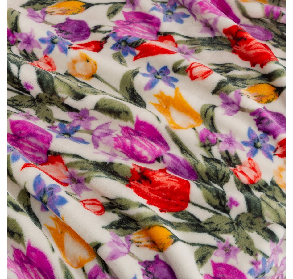 Image 217943_ALTMORE4.jpg, Product 217-943 / Price $49.99, Berkshire Blanket Floral VelvetSoft Throw from Berkshire on TSC.ca's Home & Garden department