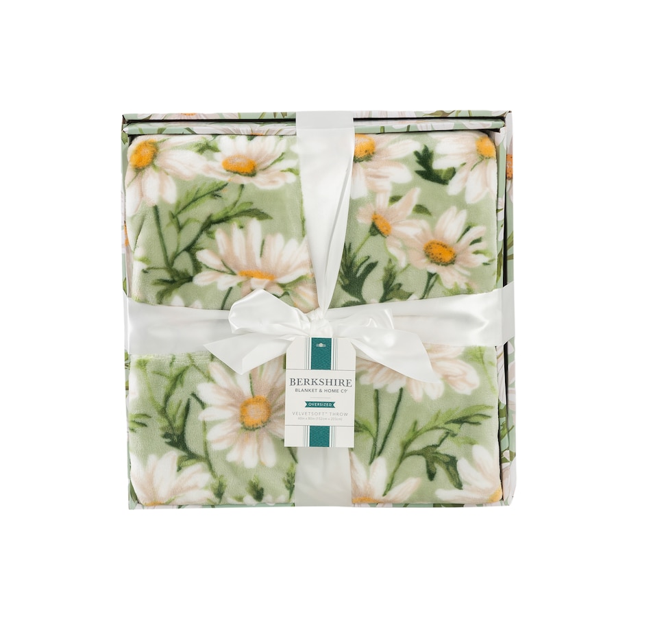 Image 217943_DAI.jpg, Product 217-943 / Price $49.99, Berkshire Blanket Floral VelvetSoft Throw from Berkshire on TSC.ca's Home & Garden department