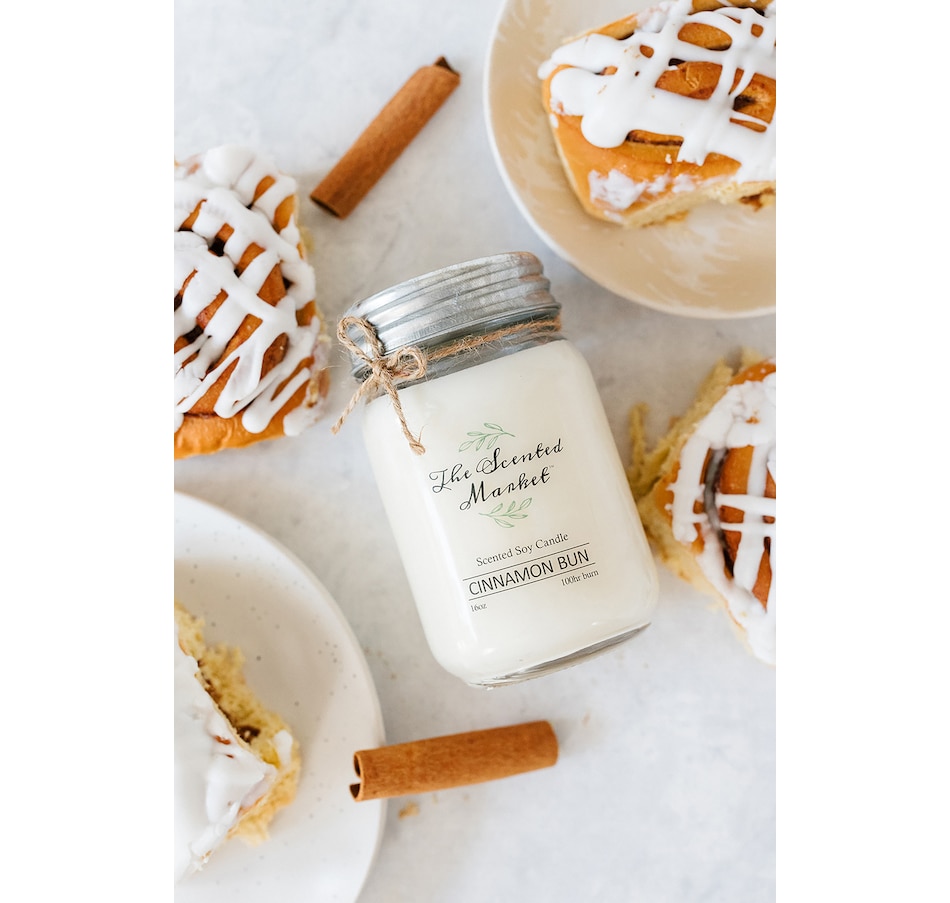 Image 218010_CINBN.jpg, Product 218-010 / Price $19.99, The Scented Market Holiday Candle from The Scented Market on TSC.ca's Home & Garden department