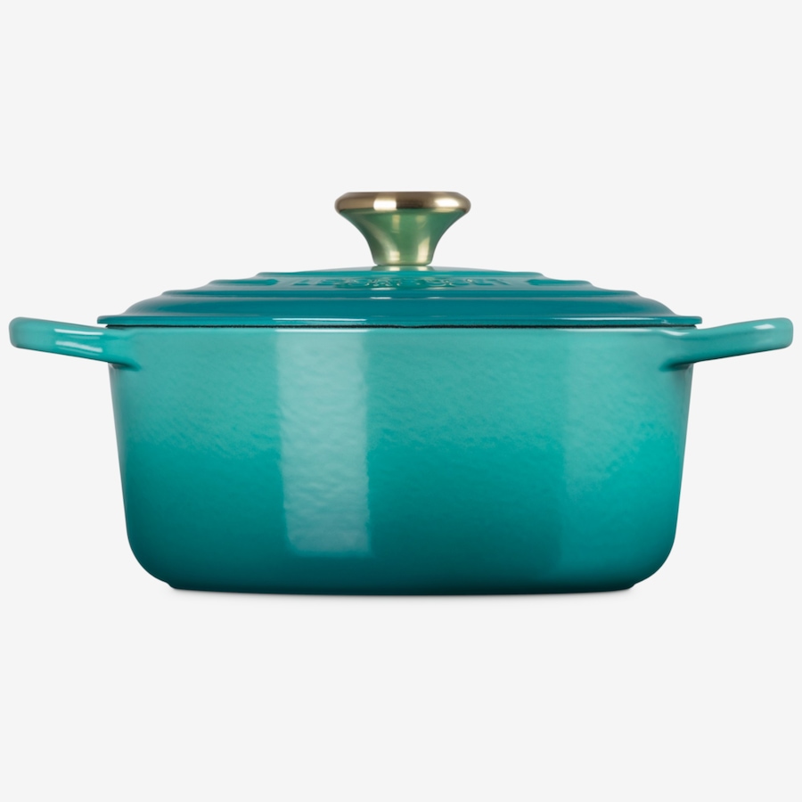 Image 218539_ALTMORE2.jpg, Product 218-539 / Price $369.99, Le Creuset 4.2L Round Dutch Oven from Le Creuset on TSC.ca's Kitchen department