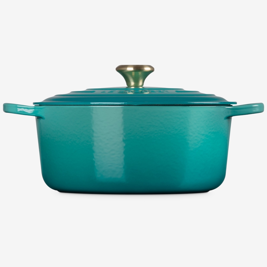 Image 218541_ALTMORE1.jpg, Product 218-541 / Price $475.00, Le Creuset 6.7L Round Dutch Oven from Le Creuset on TSC.ca's Kitchen department