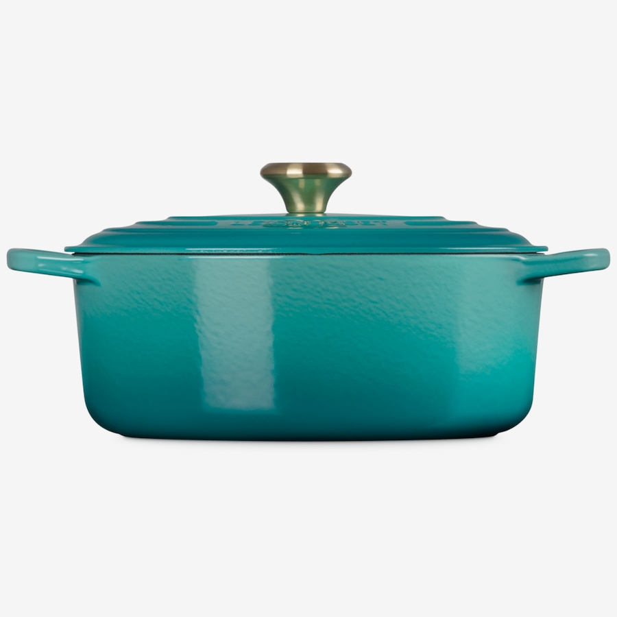 Image 218542_ALTMORE2.jpg, Product 218-542 / Price $525.00, Le Creuset 4.7L Oval Dutch Oven  from Le Creuset on TSC.ca's Kitchen department