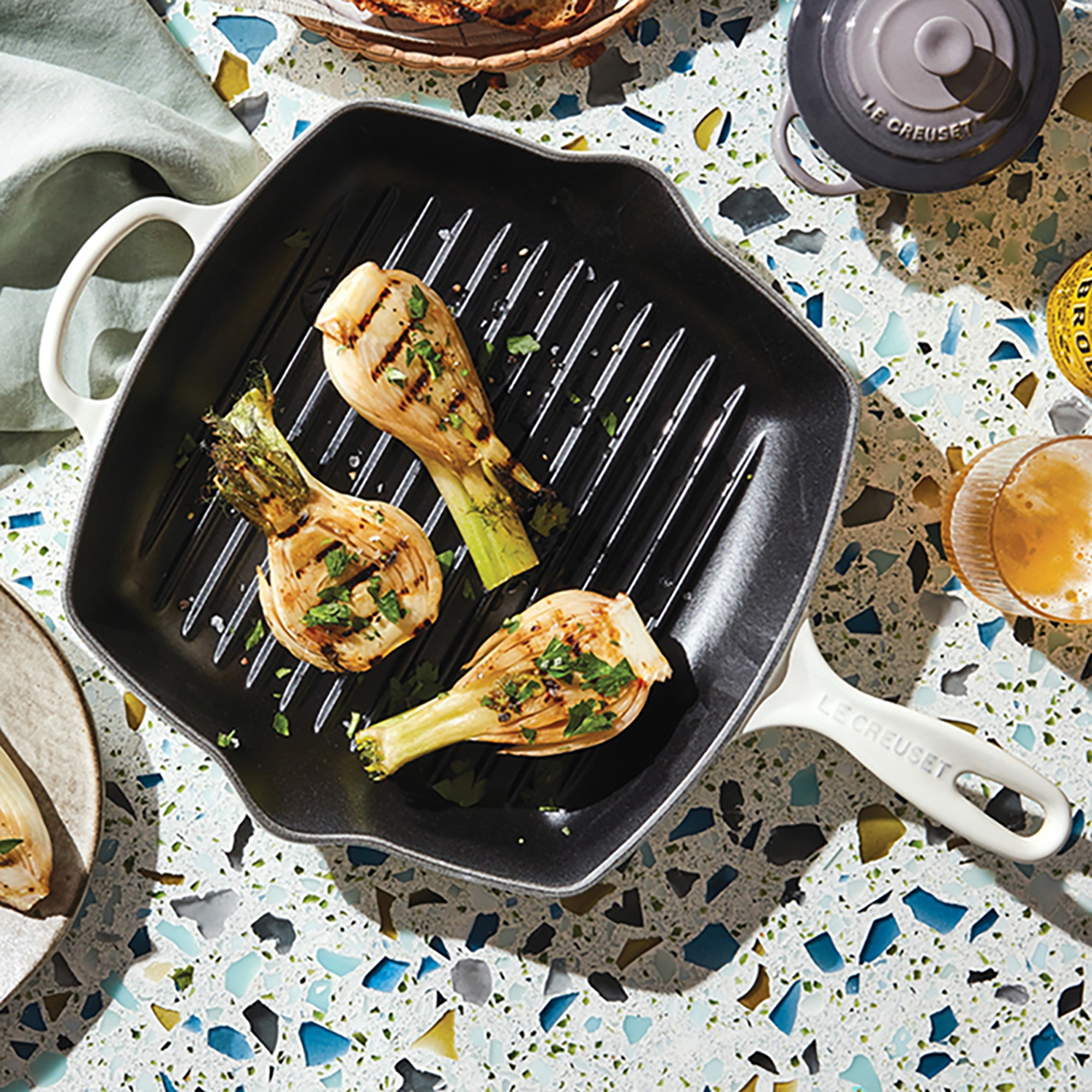 Le Creuset 26cm Square Skillet Grill - TSC.ca