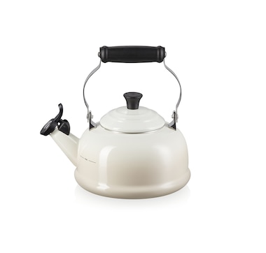 Le Creuset 1.6L Classic Whistling Kettle