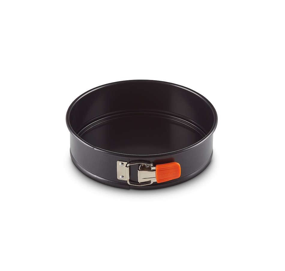 Image 219056.jpg, Product 219-056 / Price $50.00 - $60.00, Le Creuset Springform Round Cake from Le Creuset on TSC.ca's Kitchen department