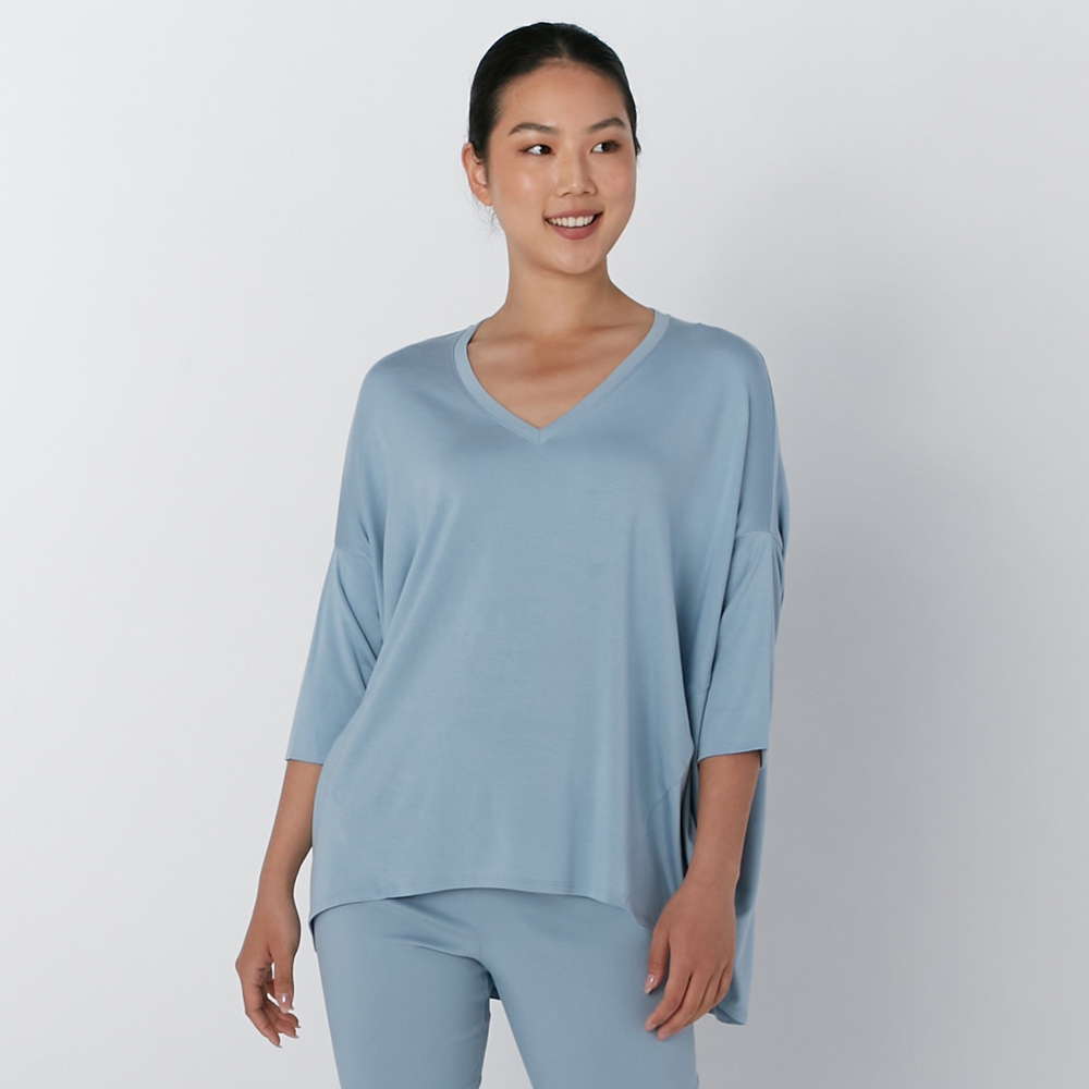 WynneLayers V-Neck Slouch Top - TSC.ca