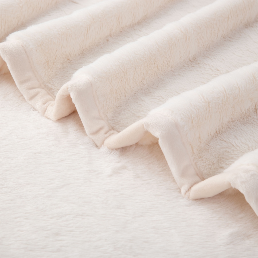 Image 219707_ALTMORE3.jpg, Product 219-707 / Price $34.99 - $51.99, Berkshire Blanket Grace Faux Fur Blanket from Berkshire on TSC.ca's Home & Garden department