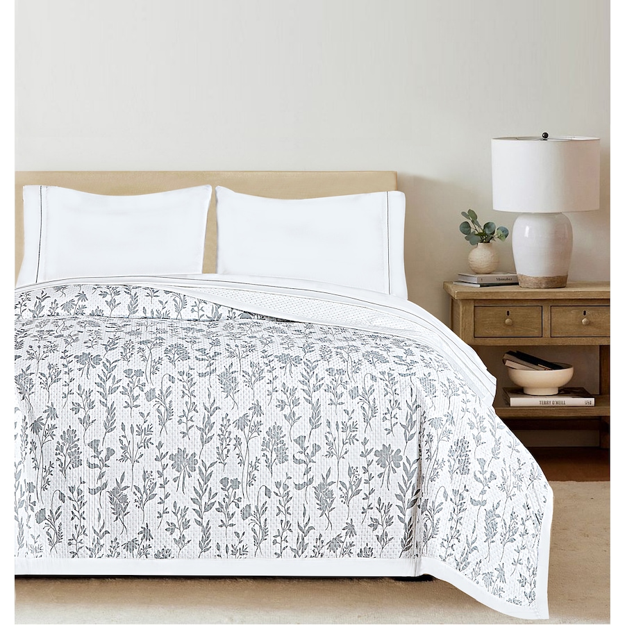 Image 219713_ALTMORE16.jpg, Product 219-713 / Price $49.99, Claro Living Home Plush Waffle Blanket from Claro Living Home on TSC.ca's Home & Garden department
