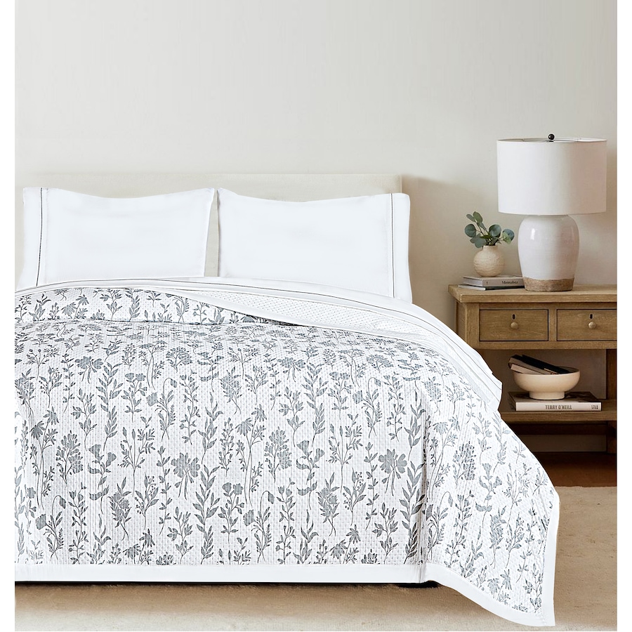 Image 219713_ALTMORE18.jpg, Product 219-713 / Price $49.99, Claro Living Home Plush Waffle Blanket from Claro Living Home on TSC.ca's Home & Garden department