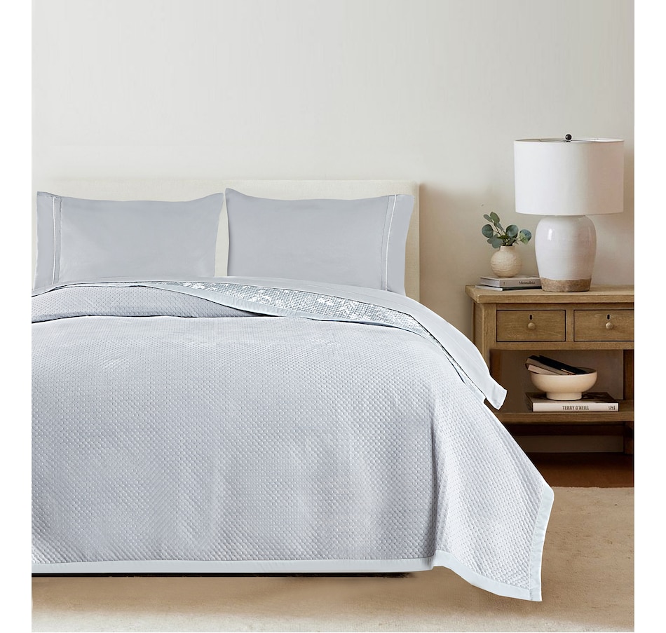 Image 219713_GRY.jpg, Product 219-713 / Price $99.99, Claro Living Home Plush Waffle Blanket from Claro Living Home on TSC.ca's Home & Garden department