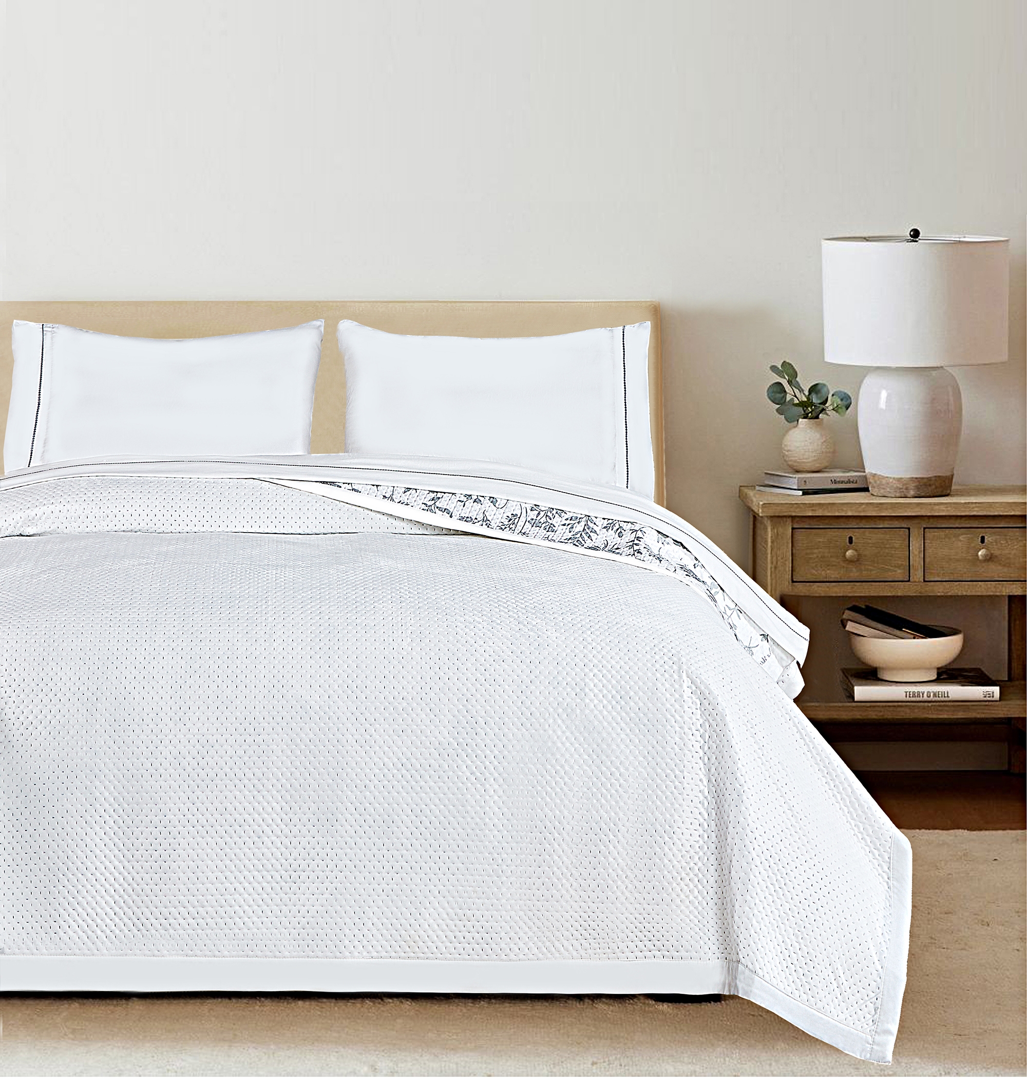 Claro Living Home Plush Waffle Blanket - TSC.ca