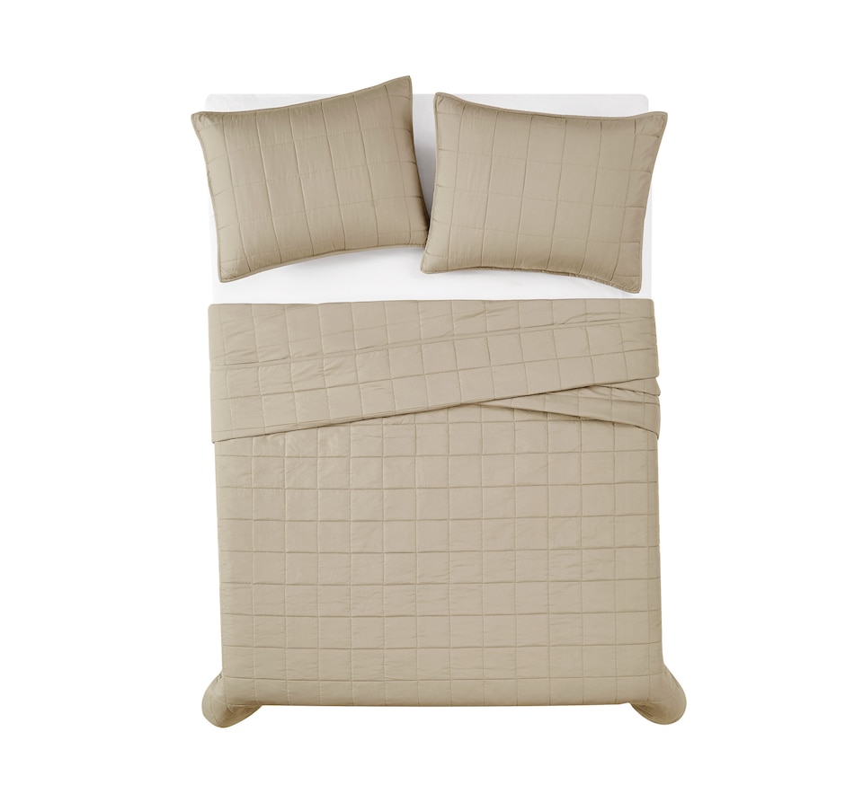 Image 220248_ALTMORE10.jpg, Product 220-248 / Price $99.99 - $119.99, London Fog Garment Washed Quilt Set from London Fog on TSC.ca's Home & Garden department