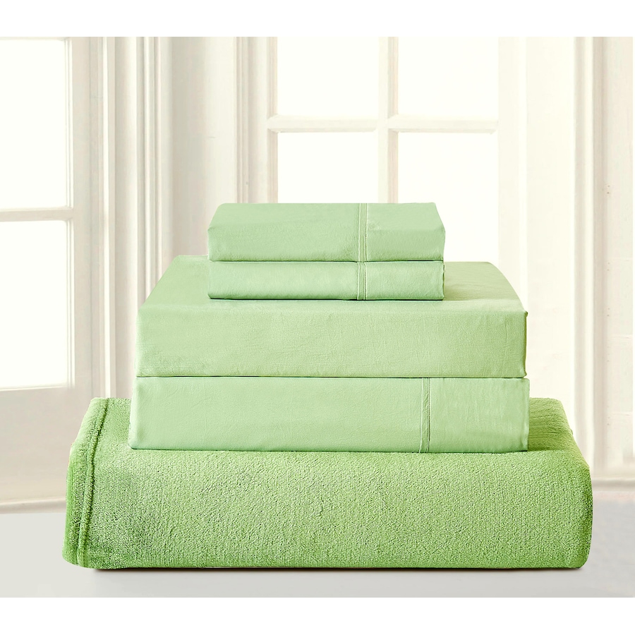 Image 220253_ALTMORE11.jpg, Product 220-253 / Price $59.99, Claro Home Living 4-Piece Sheet Set and Plush Blanket from Claro Living Home on TSC.ca's Home & Garden department