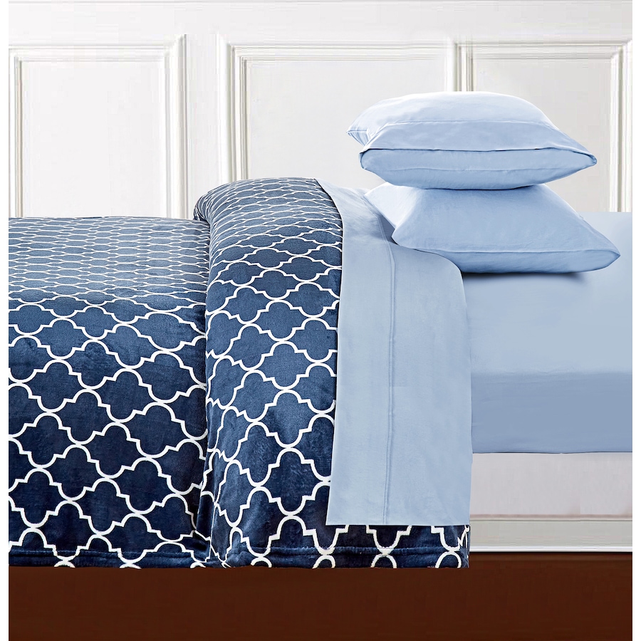 Image 220253_ALTMORE13.jpg, Product 220-253 / Price $59.99, Claro Home Living 4-Piece Sheet Set and Plush Blanket from Claro Living Home on TSC.ca's Home & Garden department