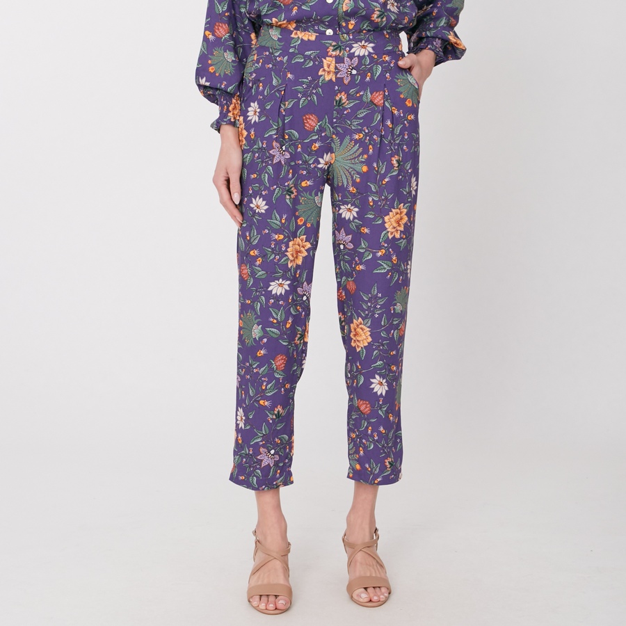 Image 220632_ALTMORE6.jpg, Product 220-632 / Price $44.33, Tamga Designs Nova Tapered Pants from Tamga on TSC.ca's Fashion department
