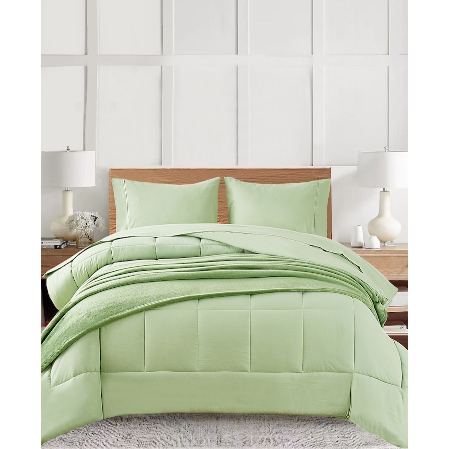 Image 220743_ALTMORE5.jpg, Product 220-743 / Price $99.99, Claro Home Living Reversible Comforter from Claro Living Home on TSC.ca's Home & Garden department
