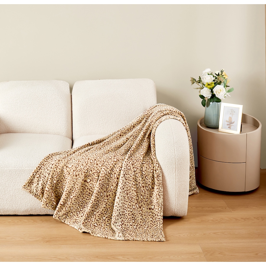 Image 220744_LEP.jpg, Product 220-744 / Price $19.99, Claro Home Living Plush Throw from Claro Living Home on TSC.ca's Home & Garden department