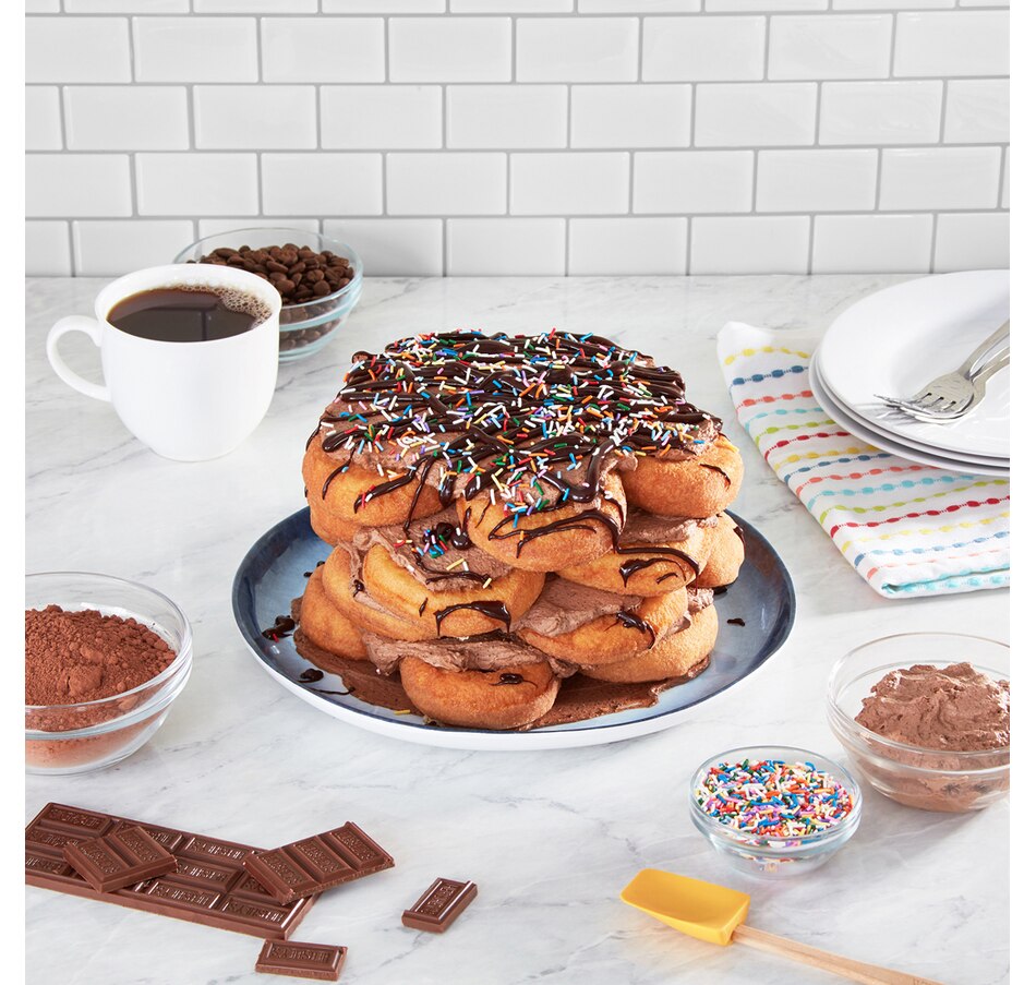 Image 221016_ALTMORE3.jpg, Product 221-016 / Price $16.33, Delish By Dash Donut Maker from Dash Kitchen on TSC.ca's Kitchen department