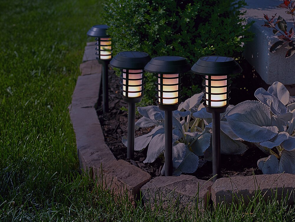 Tsc solar outlet lights