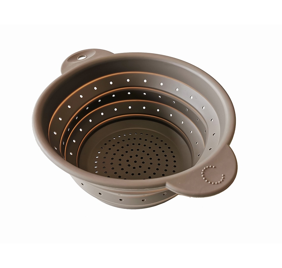 Image 221034_GRY.jpg, Product 221-034 / Price $29.99, Curtis Stone Collapsible Colander from Curtis Stone on TSC.ca's Kitchen department