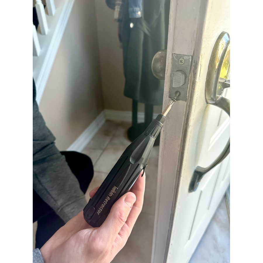 Image 221216_ALTMORE5.jpg, Product 221-216 / Price $19.99, Kelvin Retractor Bit Retractable Screwdriver from Kelvin on TSC.ca's Home & Garden department