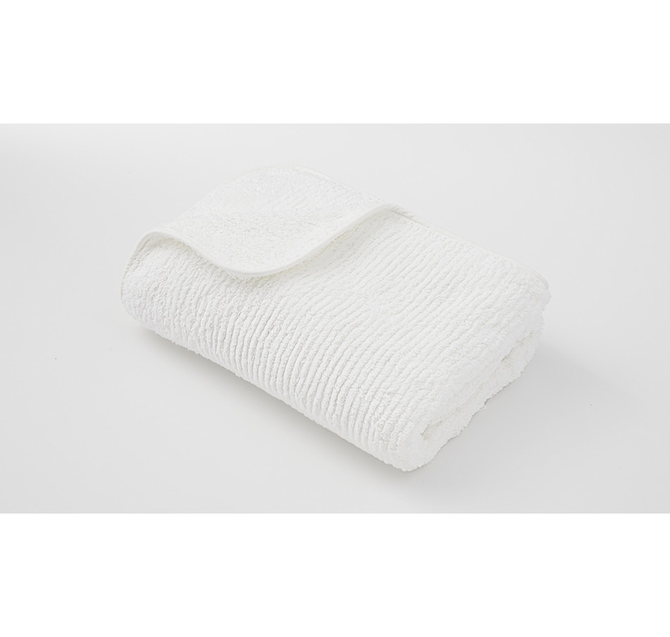 Image 221260_WHT.jpg, Product 221-260 / Price $52.99, Talesma Hamman 700gsm Turkish Cotton Bath Towel from Talesma on TSC.ca's Home & Garden department