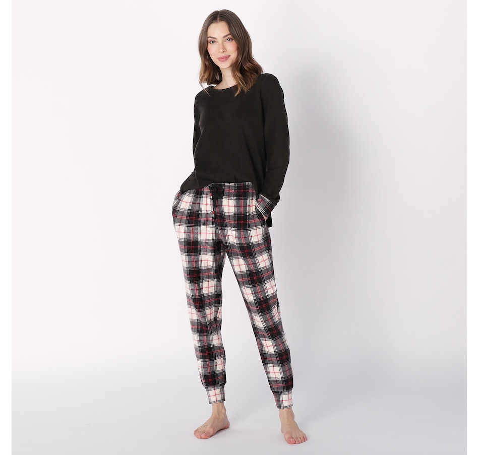 Clothing & Shoes - Pajamas & Loungewear - Pajama Sets & Nightgowns - Cuddl  Duds Fleecewear With Stretch PJ Set - Online Shopping for Canadians