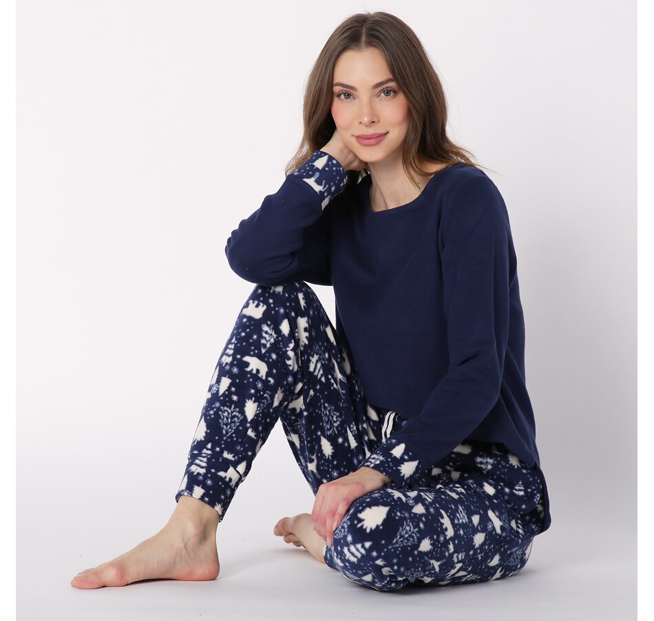 Clothing & Shoes - Pajamas & Loungewear - Pajama Sets & Nightgowns - Cuddl  Duds Fleecewear with Stretch PJ Set - Online Shopping for Canadians