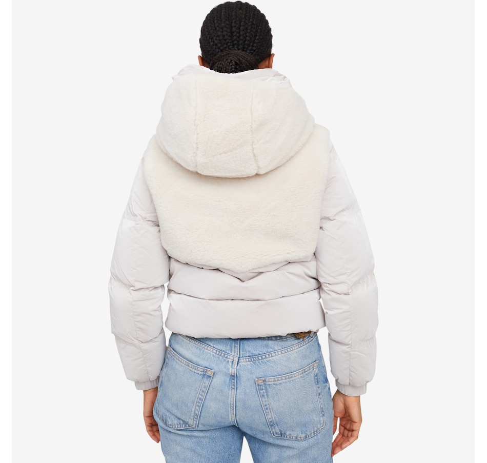 Image 221676_ALTMORE3.jpg, Product 221-676 / Price $499.00, Pajar Nephele Women's Mixed Media Short Puffer from Pajar on TSC.ca's Fashion department