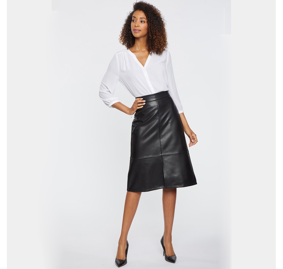 Adelaide Black Athletic Skirt (capri leggings) – Skirt Society