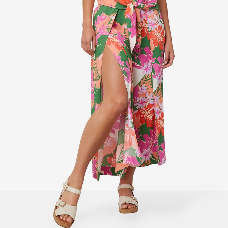 Image 223028_CARTA.jpg, Product 223-028 / Price $29.33, claudia ev Wrap Pant with Flat Front from claudia ev on TSC.ca's Fashion department
