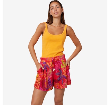 Product 223-042 / Price $59.00 , claudia ev Flat Front Short with Pleats and Pockets