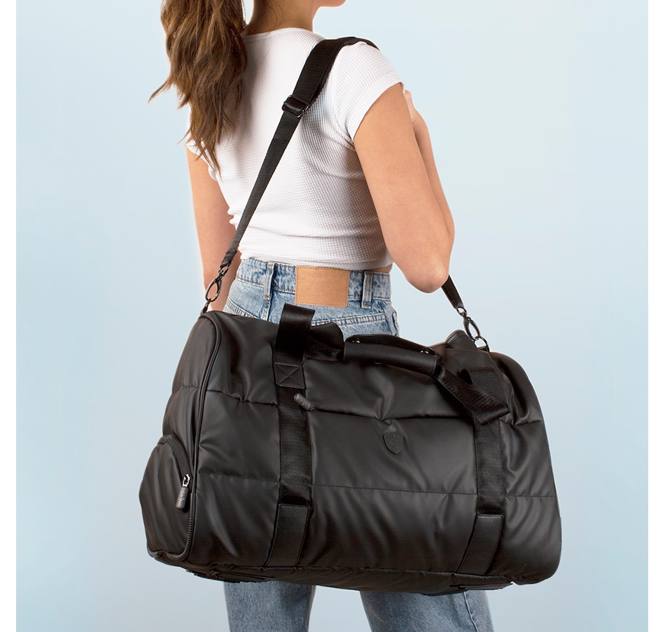 Image 223384_ALTMORE10.jpg, Product 223-384 / Price $159.99, Heys The Puffer Duffel Bag from Heys on TSC.ca's Home & Garden department