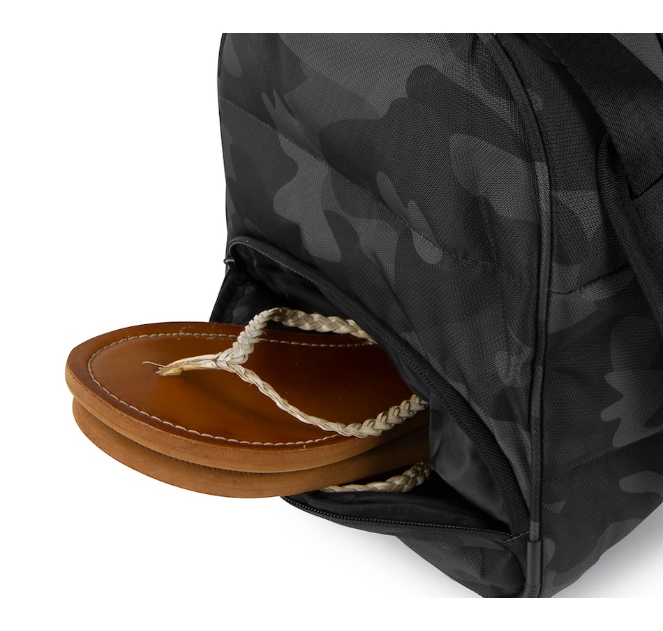 Image 223384_ALTMORE6.jpg, Product 223-384 / Price $159.99, Heys The Puffer Duffel Bag from Heys on TSC.ca's Home & Garden department
