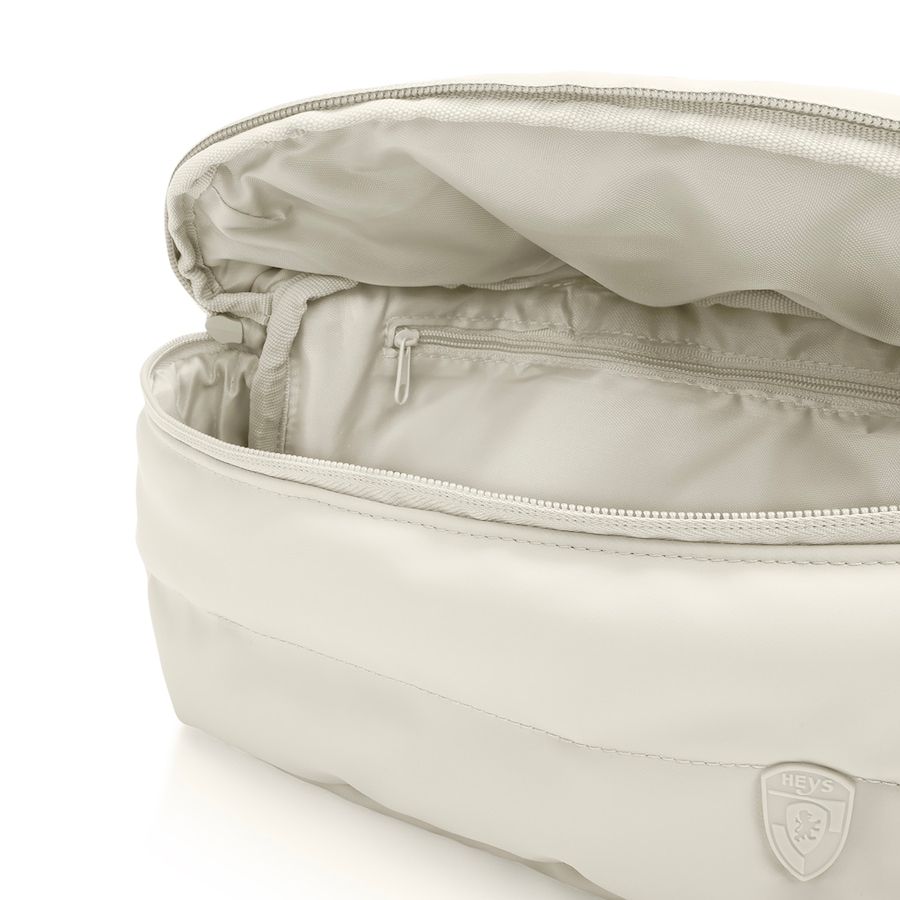 Image 223385_ALTMORE12.jpg, Product 223-385 / Price $59.99, Heys The Puffer Waist Bag from Heys on TSC.ca's Fashion department