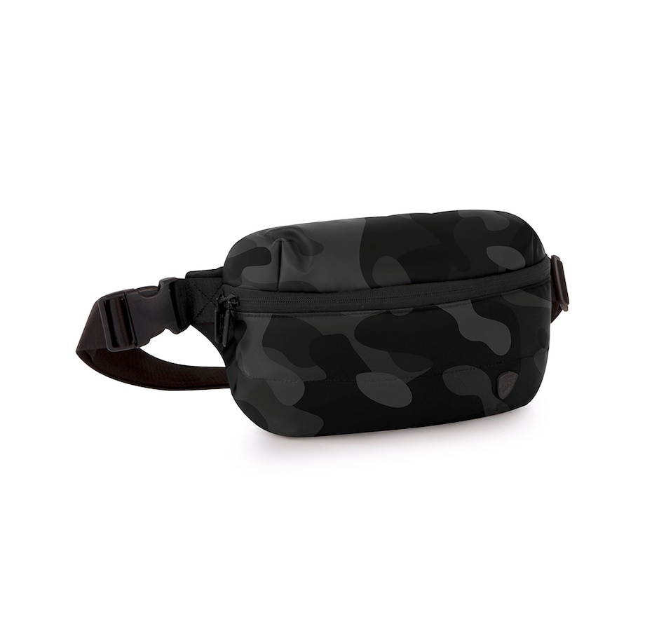 Image 223385_ALTMORE2.jpg, Product 223-385 / Price $59.99, Heys The Puffer Waist Bag from Heys on TSC.ca's Clothing & Shoes department