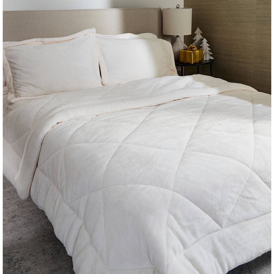 Image 223580_IVR.jpg, Product 223-580 / Price $9.33, Home Suite Mink 3-Piece Comforter Set from Home Suite on TSC.ca's Home & Garden department
