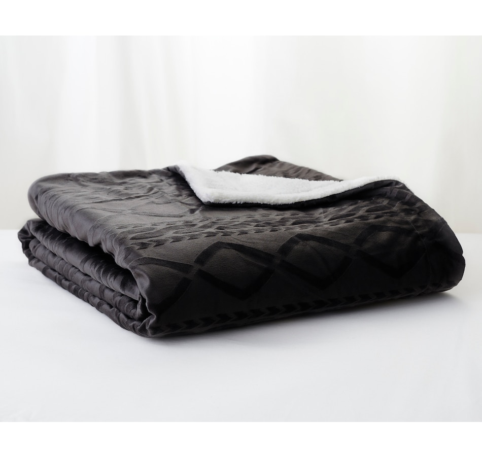 Image 223581_BLK.jpg, Product 223-581 / Price $39.99, Home Suite Mink Oversized Throw with Sherpa Back (50" x 70") from Home Suite on TSC.ca's Home & Garden department