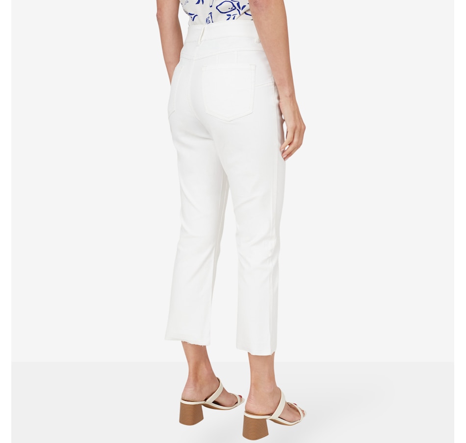 Image 223610_ALTMORE2.jpg, Product 223-610 / Price $24.33, claudia ev Curvy Micro Flare Crop Jean from claudia ev on TSC.ca's Fashion department