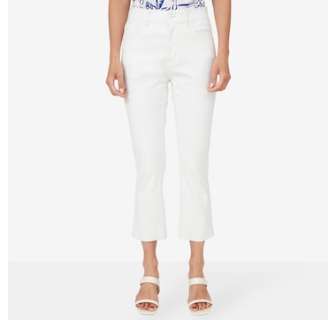Product 223-610 / Price $74.00 , claudia ev Sophia Curvy Micro Flare Crop Jean