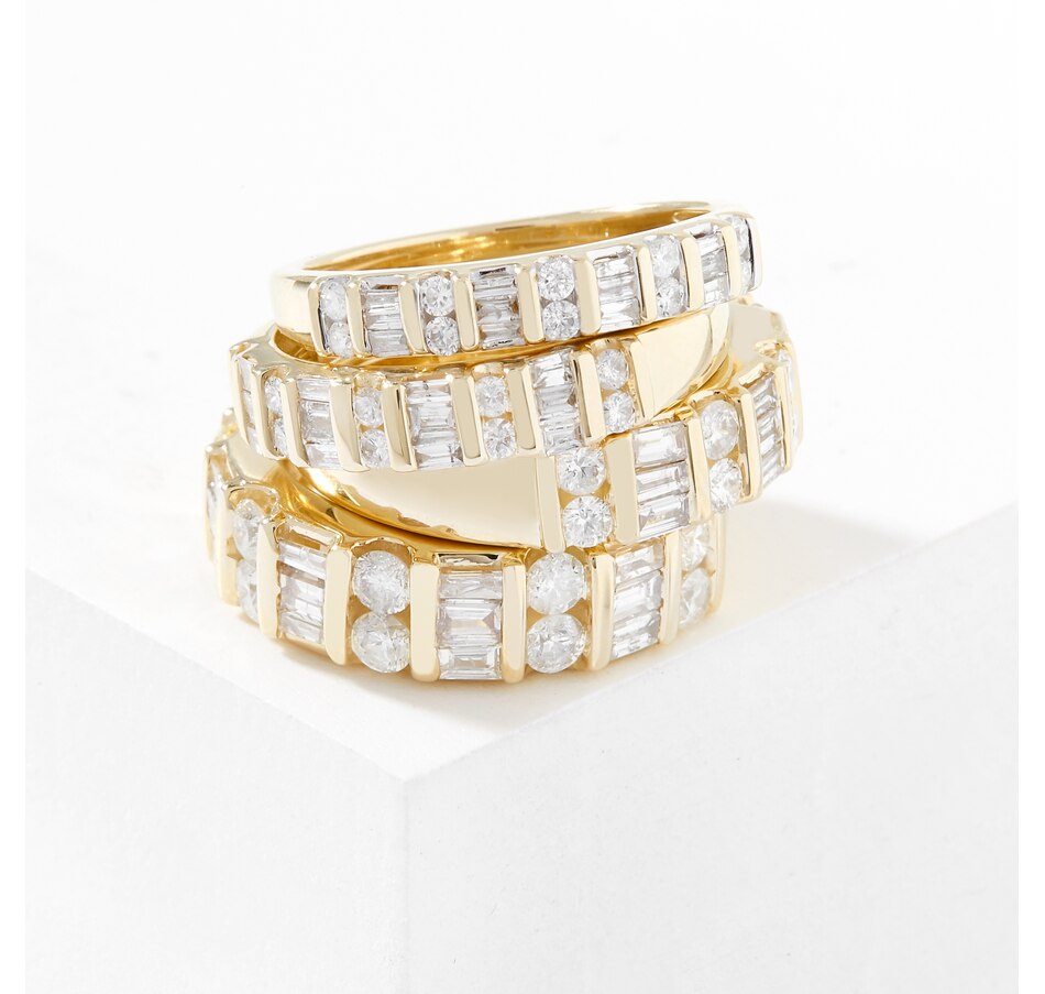 Image 223992_ALTMORE1.jpg, Product 223-992 / Price $379.33 - $1,479.33, 14K Gold Diamond Band from Diamond Show on TSC.ca's Jewellery department