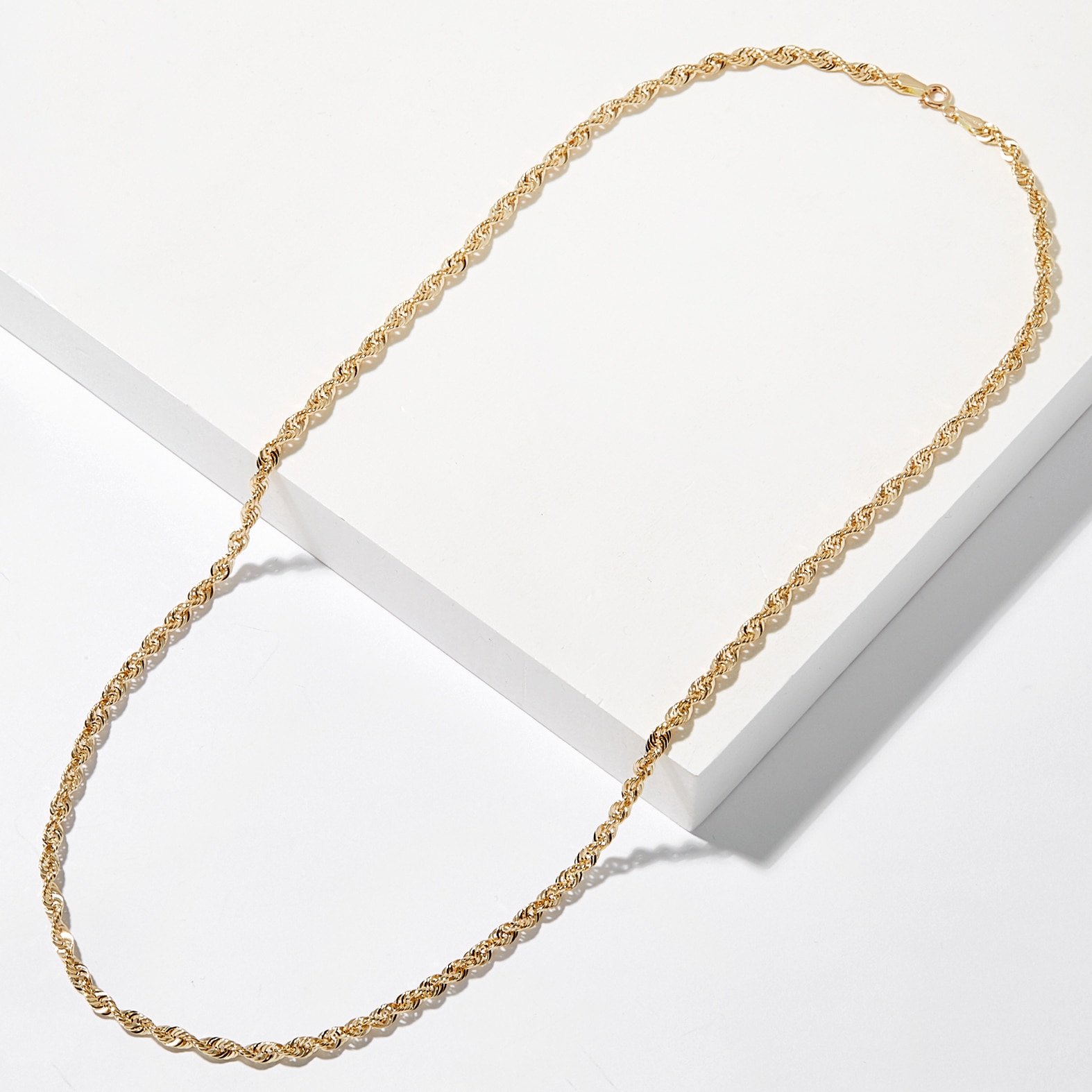 Flat white hot sale gold necklace