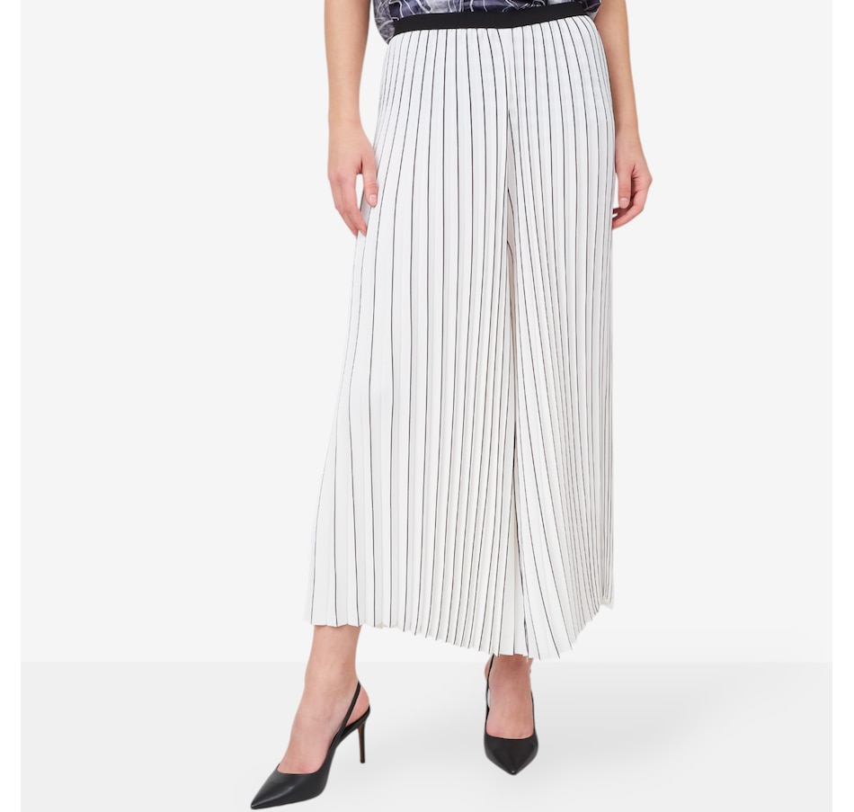 Image 224815_WHBK.jpg, Product 224-815 / Price $54.33, Brian Bailey Pleated Pant from Brian Bailey on TSC.ca's Fashion department