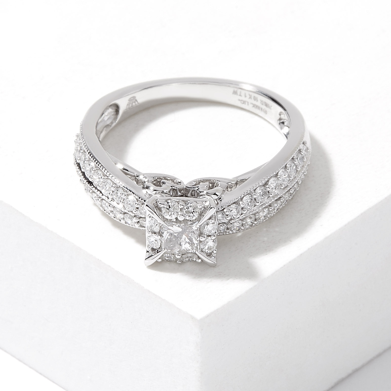 Jewellery - Rings - Engagement Rings & Wedding Bands - Engagement