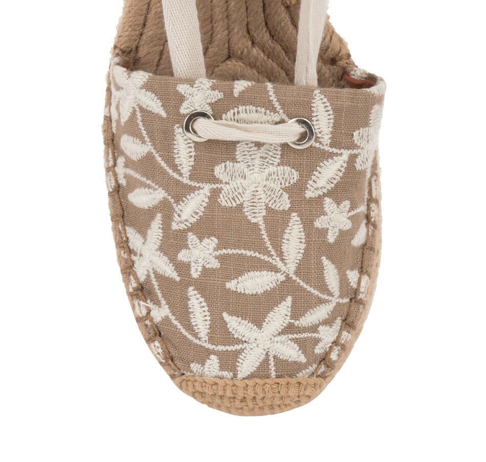 Image 225144_ALTMORE4.jpg, Product 225-144 / Price $49.33, Vince Camuto Tishea Wedge from Vince Camuto on TSC.ca's Shoes department