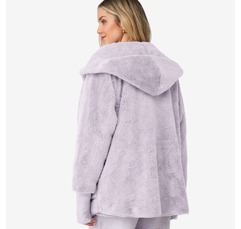 Image 226900_ALTMORE1.jpg, Product 226-900 / Price $104.99, Charlie Paige Cozy Hoodie from Charlie Paige on TSC.ca's Fashion department