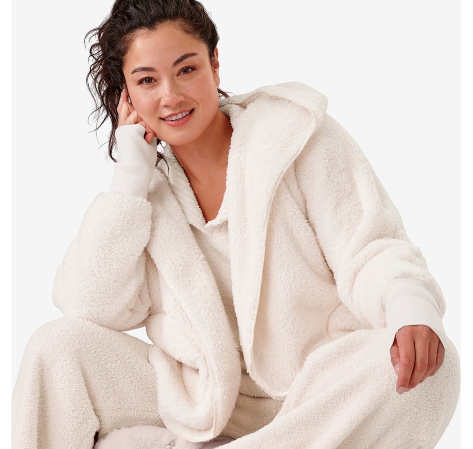 Image 226900_CRM.jpg, Product 226-900 / Price $104.99, Charlie Paige Cozy Hoodie from Charlie Paige on TSC.ca's Fashion department