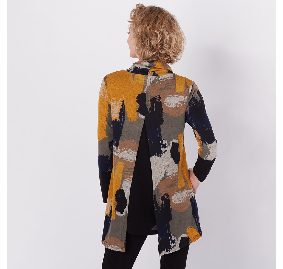 Image 227270_ALTMORE2.jpg, Product 227-270 / Price $34.33, Red Coral Split Back Button Detail Top from Red Coral Fashions on TSC.ca's Fashion department