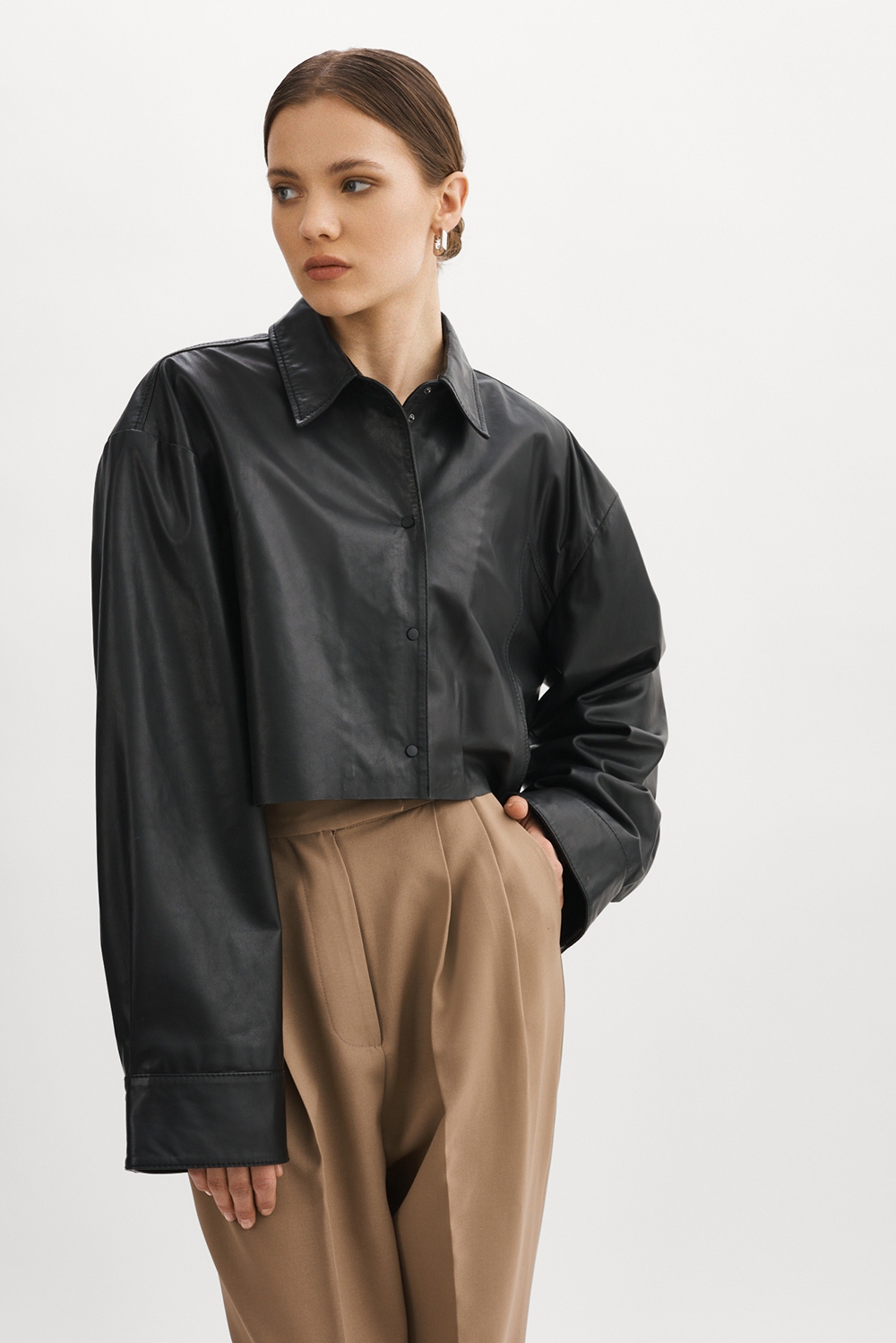 LAMARQUE Leather Oversized Cropped Shirt With Extra Long Sleeve