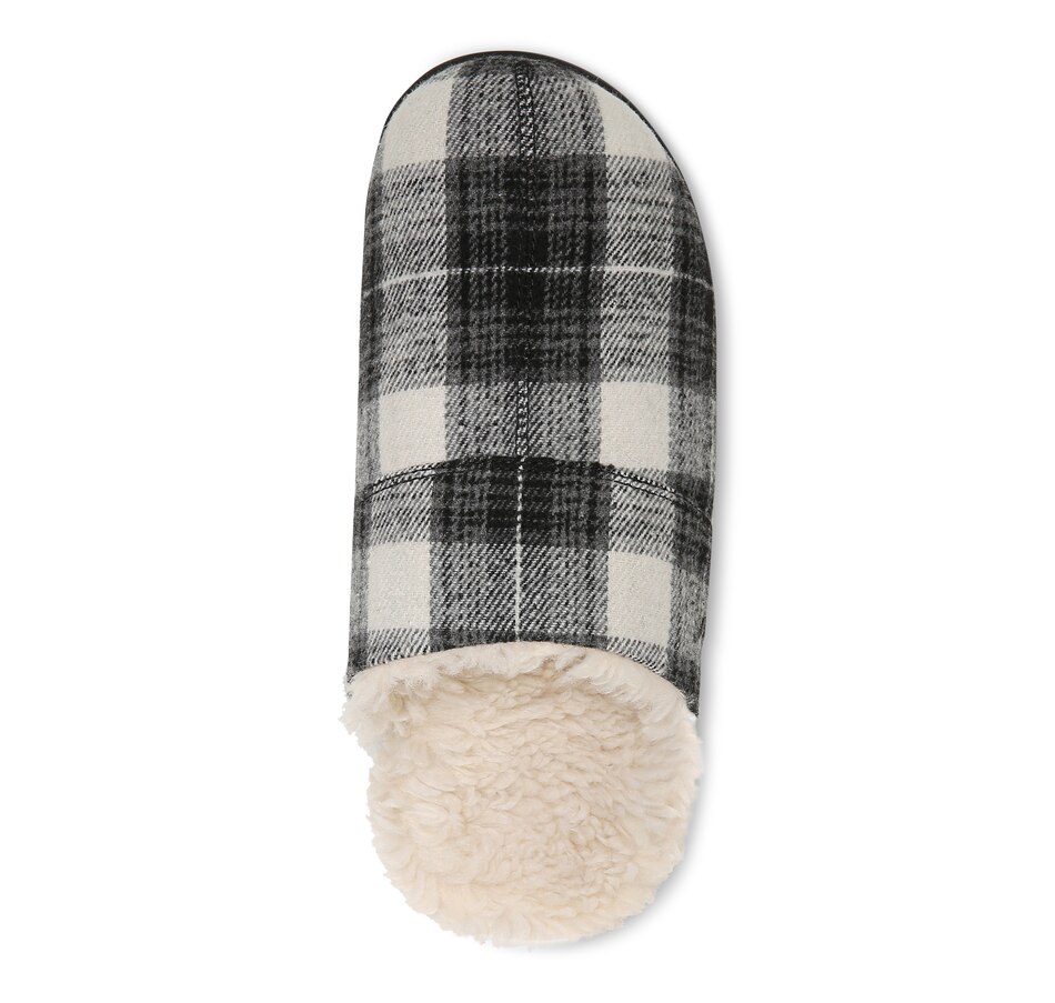 Image 228100_ALTMORE1.jpg, Product 228-100 / Price $129.95, Vionic Bridges Alfons Men's Slipper from Vionic on TSC.ca's Shoes department